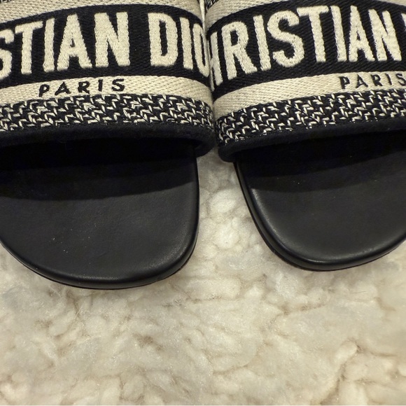 Dior Black Dway Sandals Slides🖤 - Picture 4 of 7